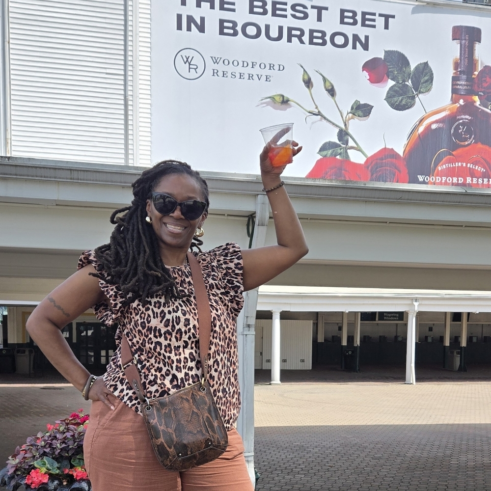 Meet your Posher, Debbie